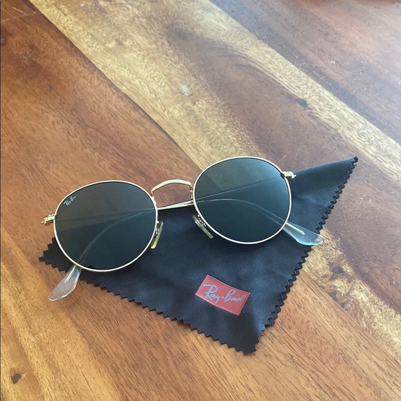 Ray-Ban Gold and Black Round Sunglasses - Picture 3 of 7